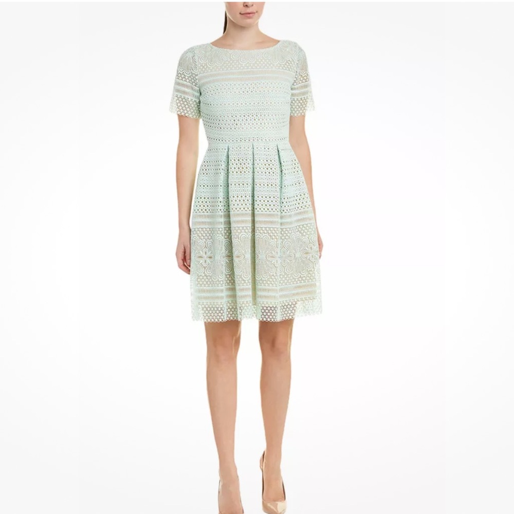SHOSHANNA Pastel Mint Green Short Sleeve Lace Fit & Flare Dress Size 6